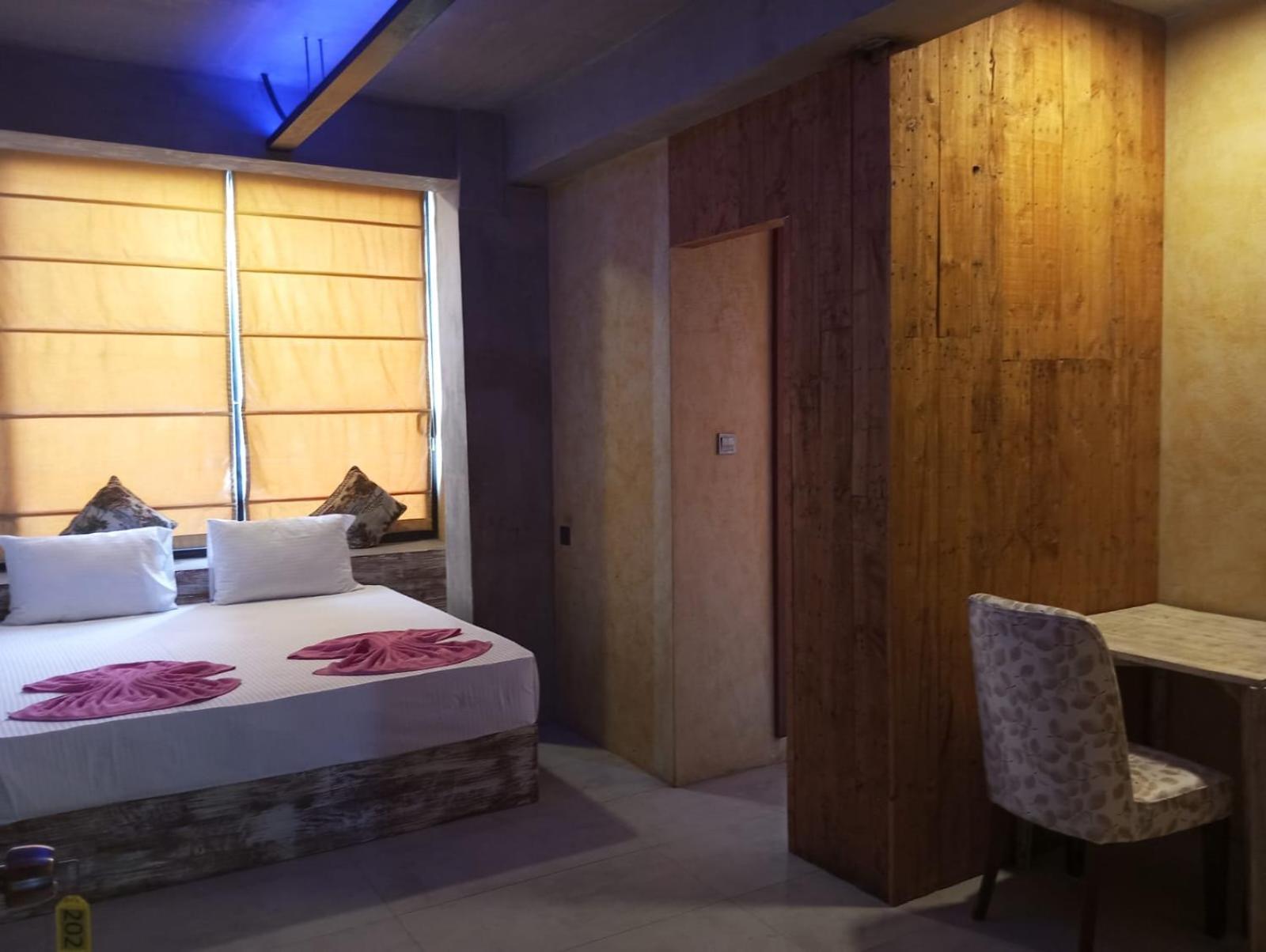 White Moon Resort Gampaha Buitenkant foto